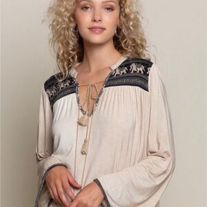 POL Aztec Elephant Print Ivory BOHO Tassel Tunic Top!